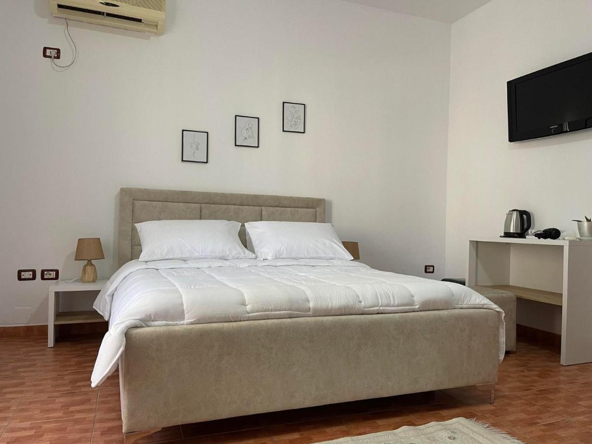 Villa Oasis Berat Eksteriør bilde