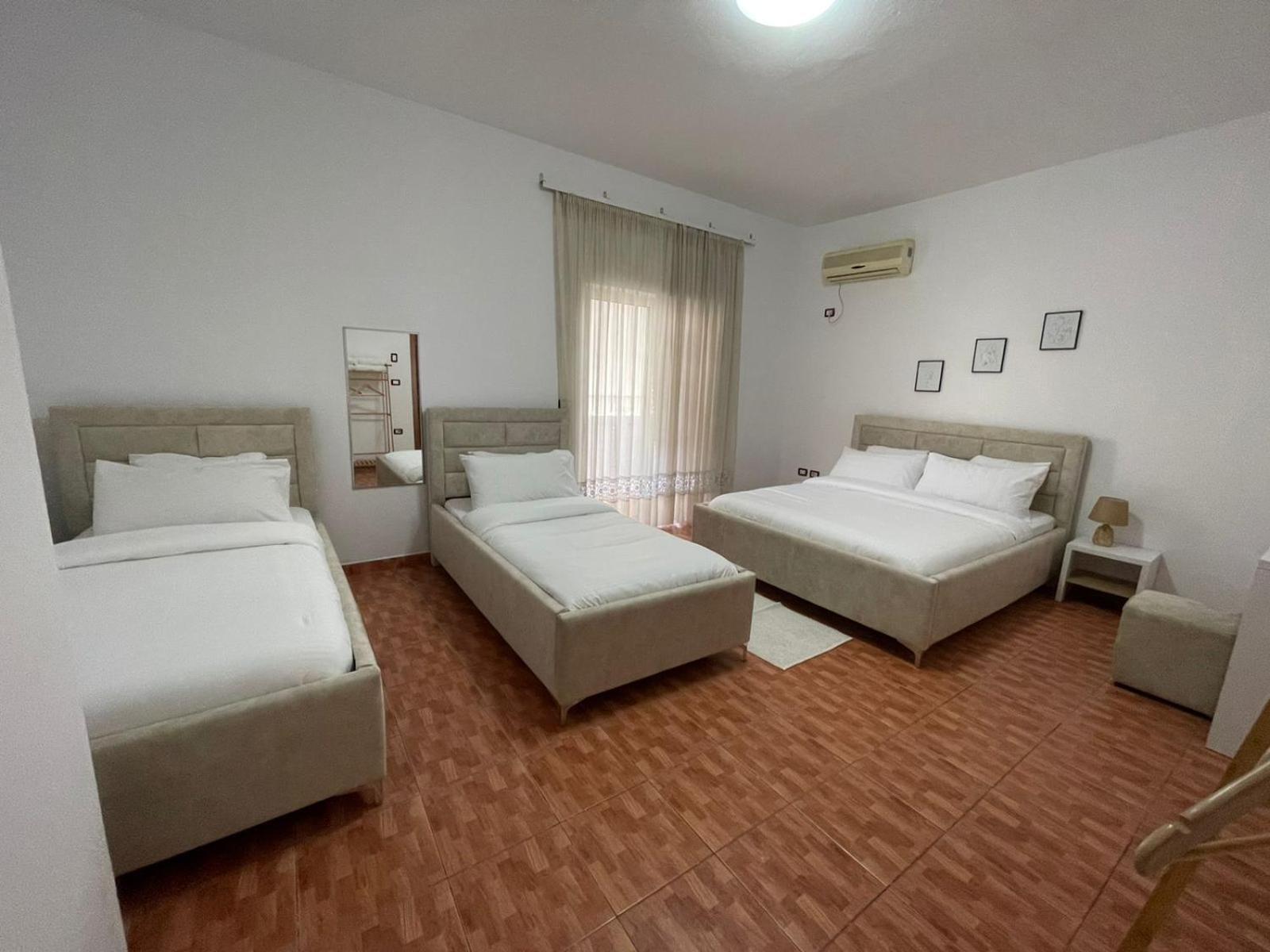 Villa Oasis Berat Rom bilde